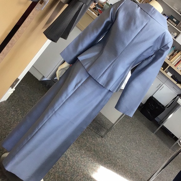 Talbot petite formal 3 piece skirt suit - Picture 2 of 8